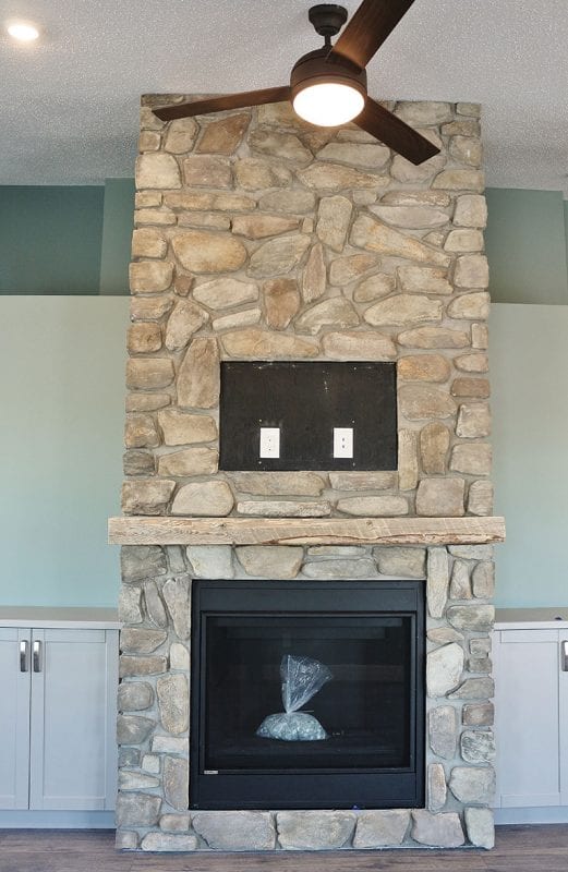Natural Gas Fireplace (custom feature)
