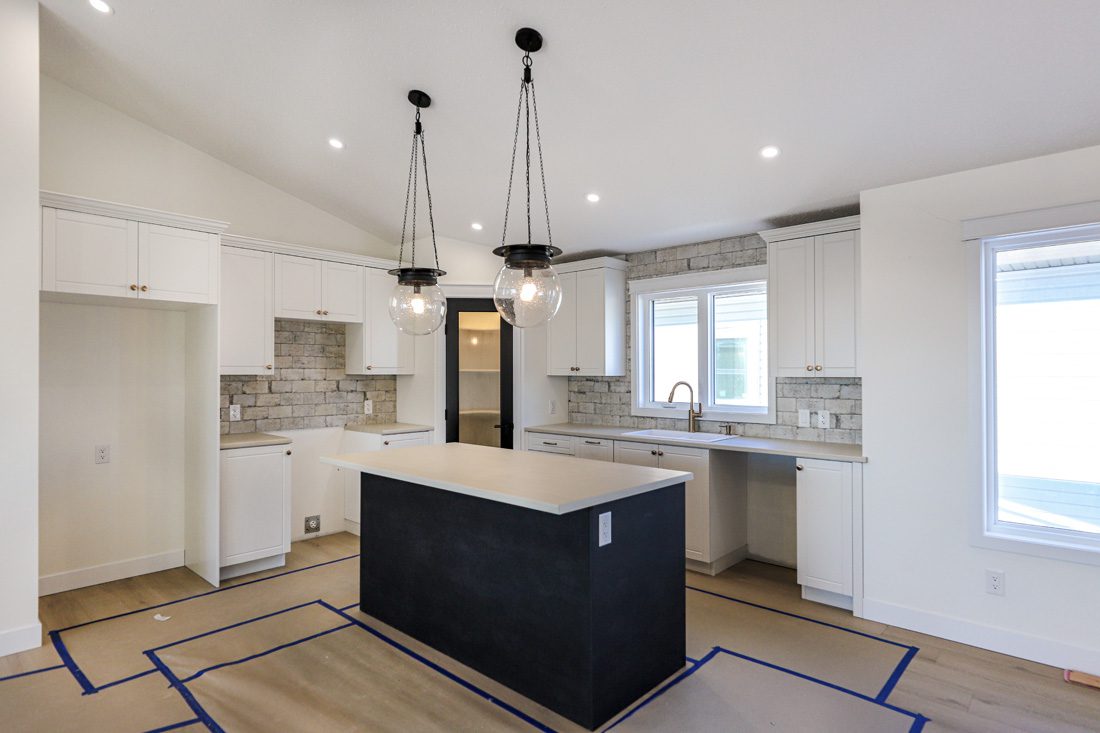 Eastend 2658 Kitchen