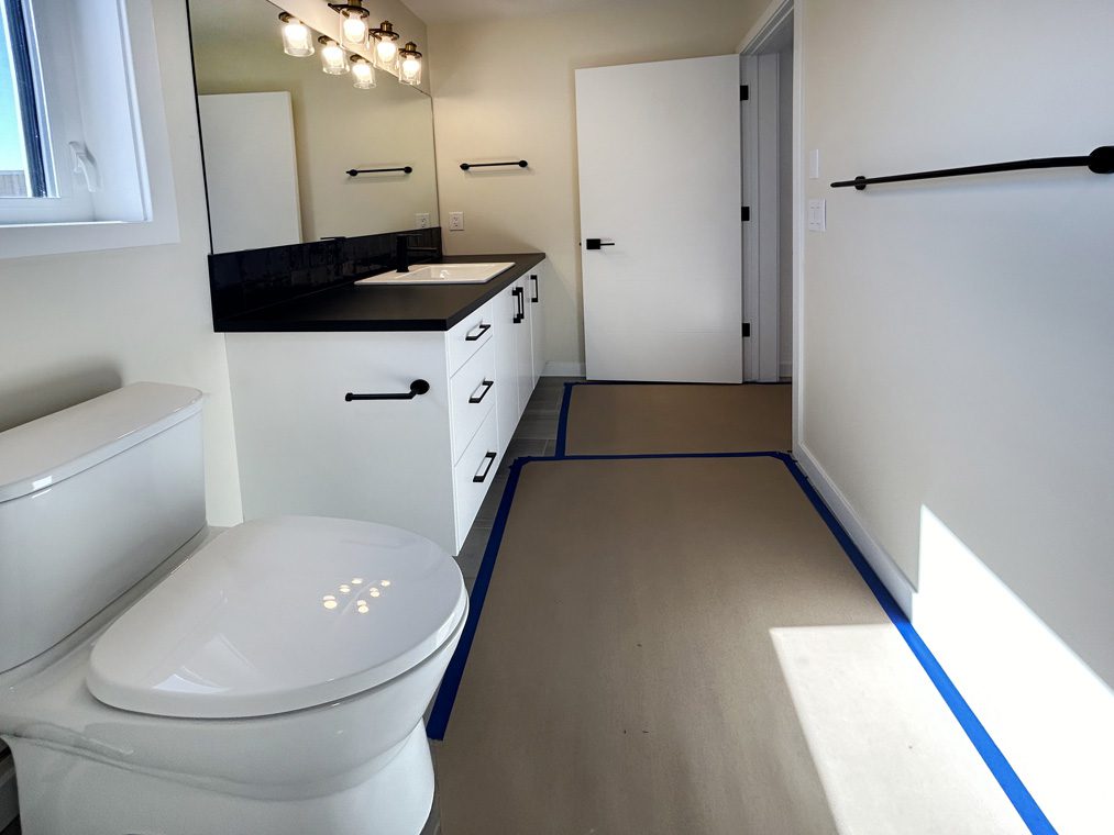 Battleford 2645 Primary Ensuite